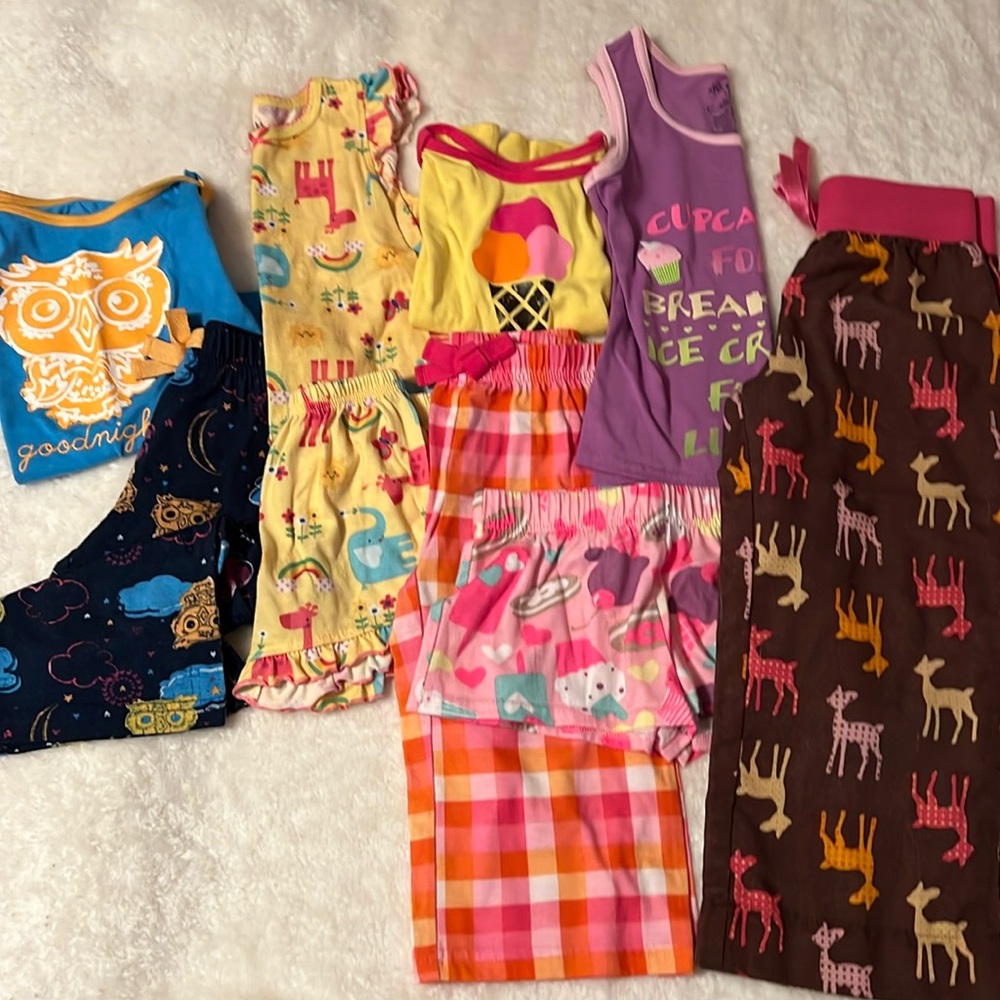Lot of 4T and 4/5 girls pajama sets
